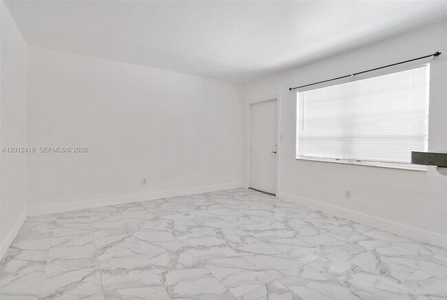 Building Photo - 645 NE 77th St