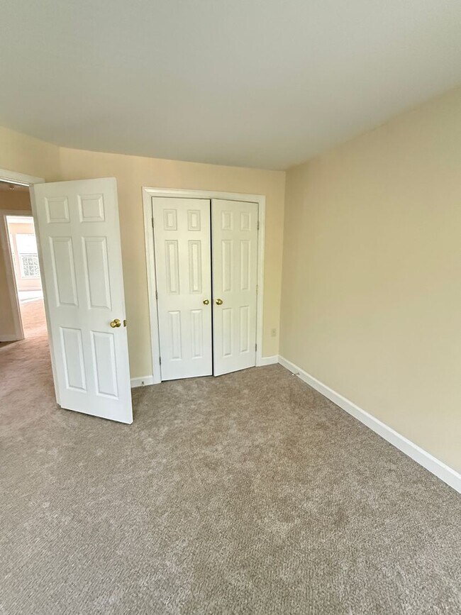 Building Photo - 17301 Pacific Rim Terrace