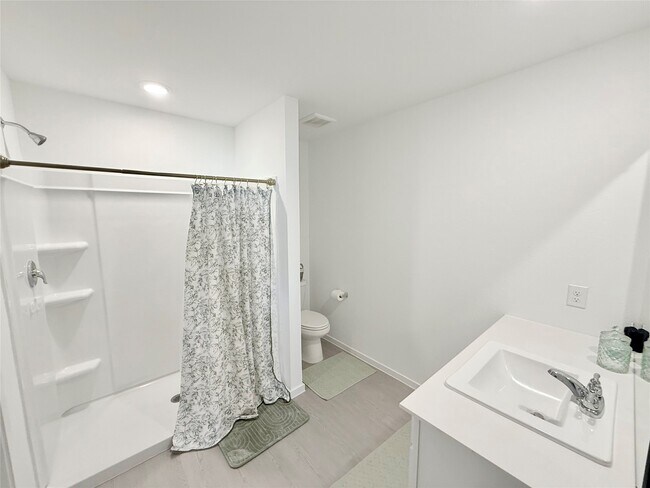 Building Photo - 21307 Bianchi Ct