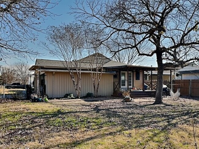 Building Photo - Charming Ridglea West Corner Home with Gourmet Kitchen & Private Backyard Retreat