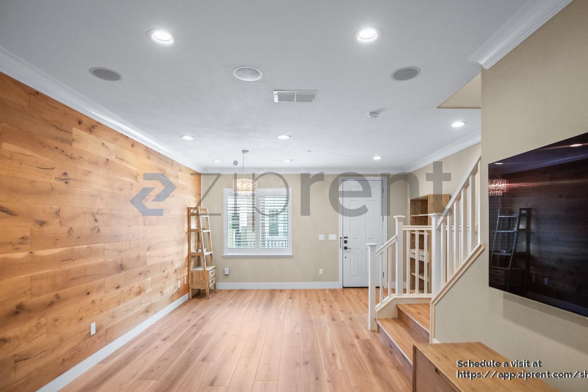 Building Photo - 410 Longden Ave