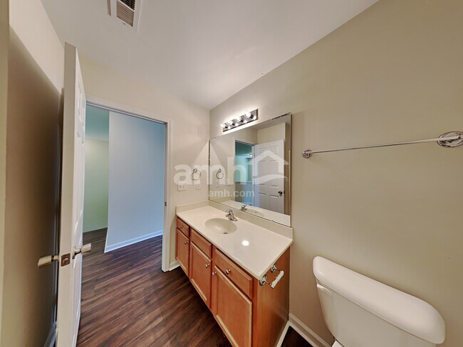 Building Photo - 7009 San Juan Hill Ct