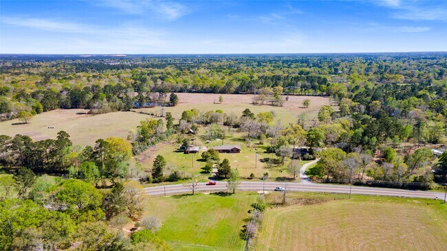 Building Photo - 18125 FM 1484 Rd