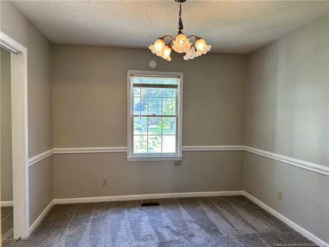 Building Photo - 2052 Windlock Dr