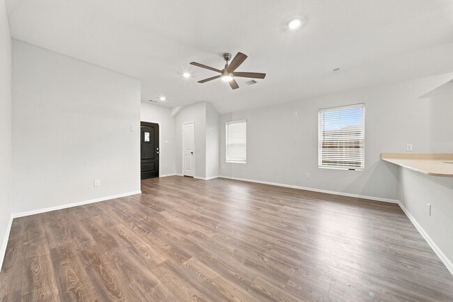 Building Photo - 19114 Sangro Dr