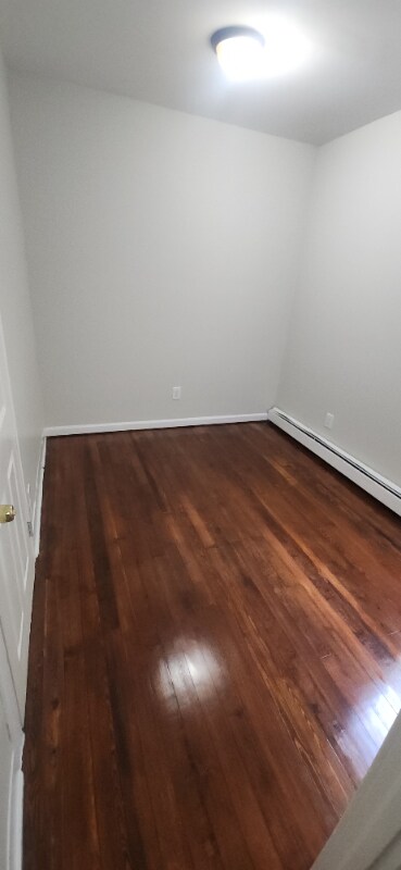 Building Photo - 238 Inslee Pl