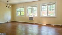 Building Photo - 1622 Ripon Pl