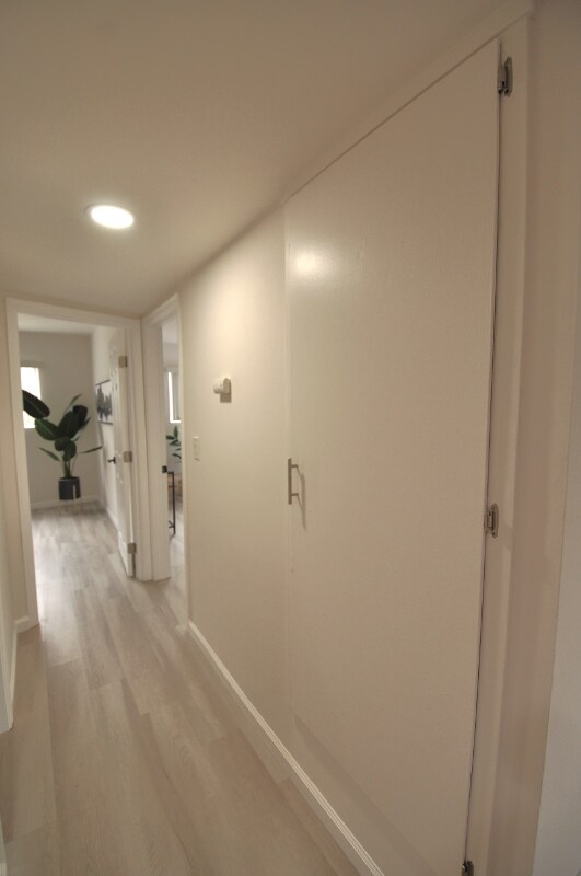 Building Photo - 6620 Linda Vista Rd