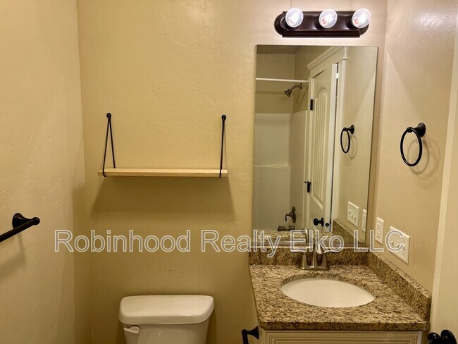 Building Photo - 3609 Autumn Colors Dr