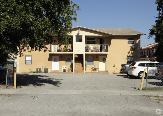 Primary Photo - 1135 W 76th St