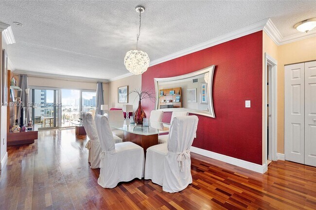 Building Photo - 1980 S Ocean Dr