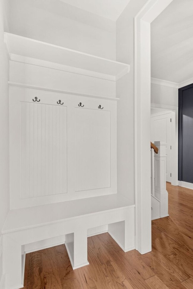 Building Photo - Former Model Home in the highly coveted Jackson Hills subdivision!