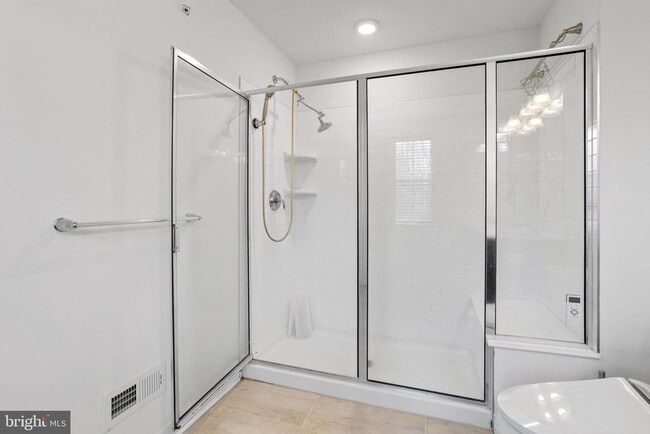 Building Photo - 407 Wynstone Ct