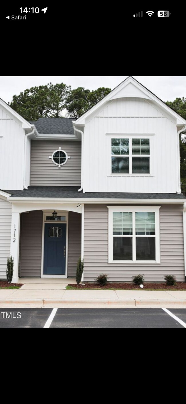 Building Photo - 1712 Ballard Dr