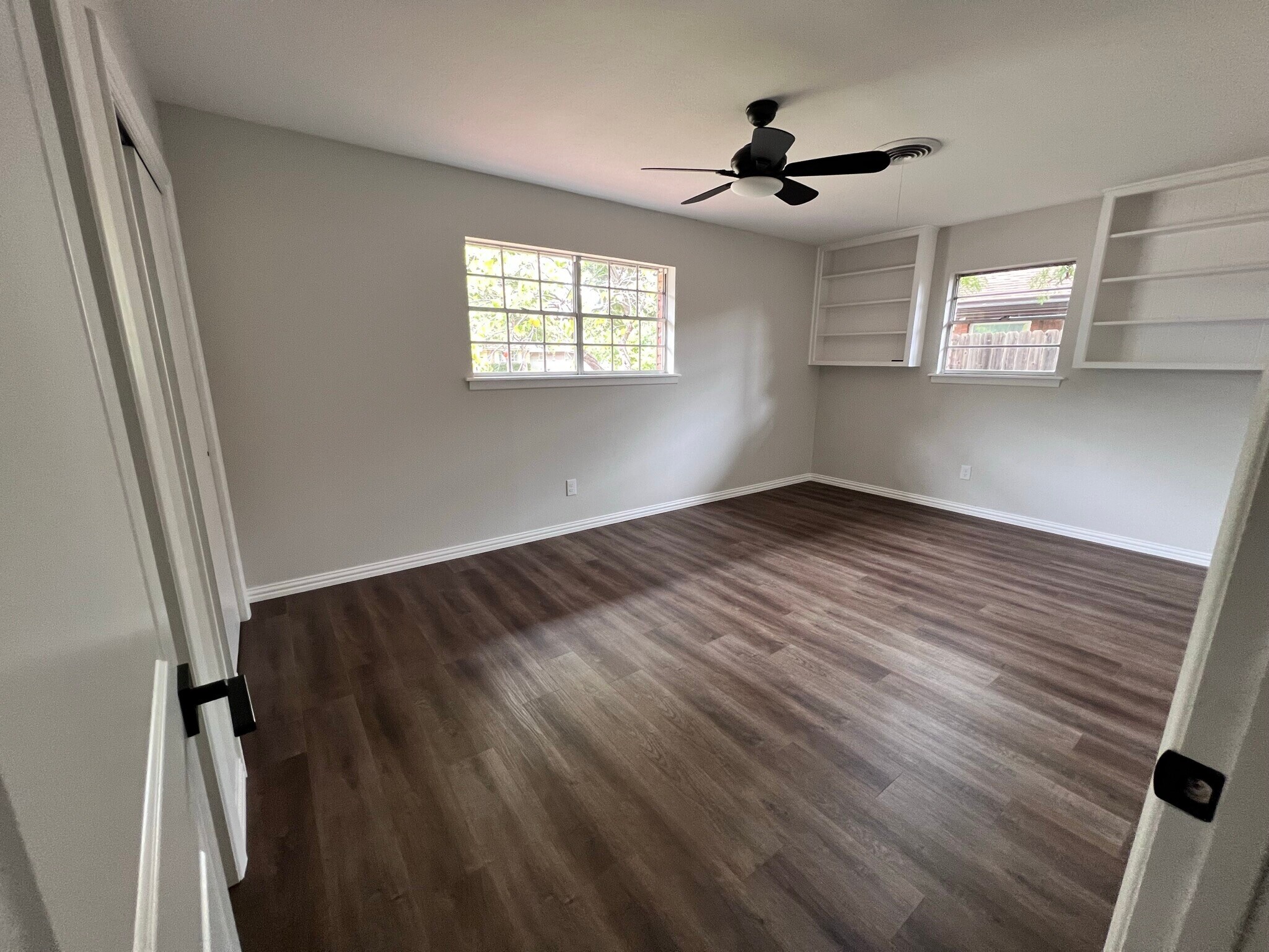 Bedroom 2 - 6403 Dreyfuss Rd