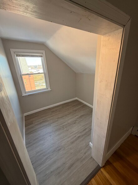 Building Photo - 4 South Harlem Street