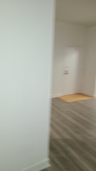 Building Photo - 1460 Fairlane Dr