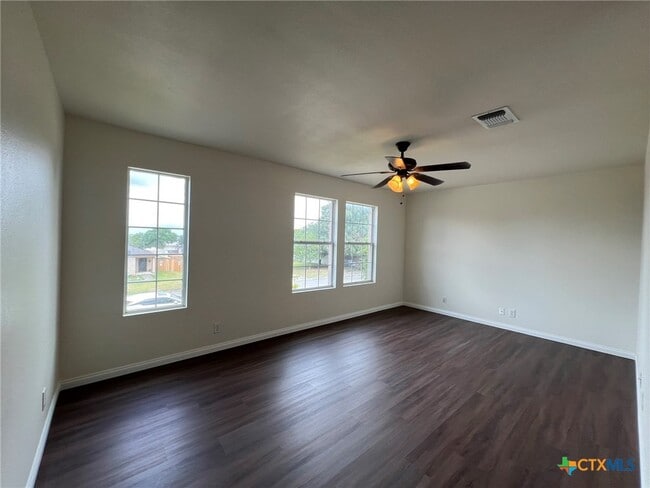 Building Photo - 2038 Castleberry Ridge