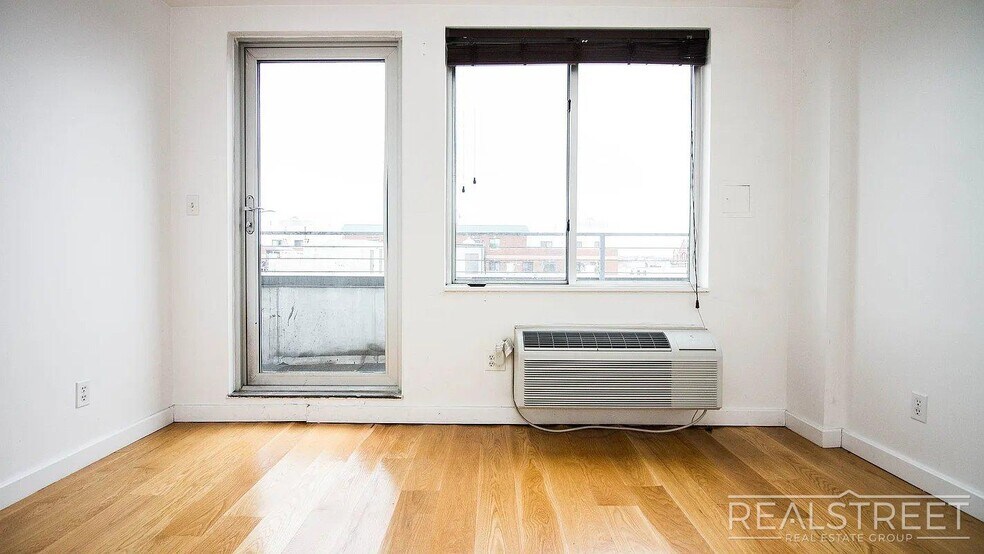 Building Photo - Stanhope Street