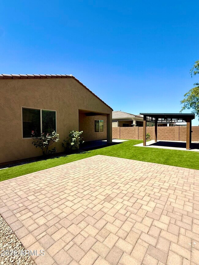Building Photo - 3824 Fiestaflower Ln