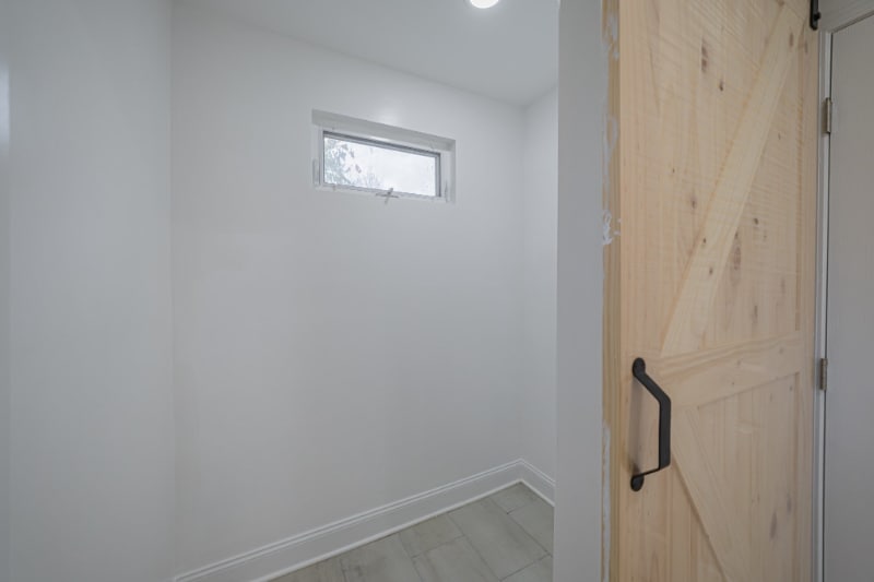 Building Photo - 825 Market St