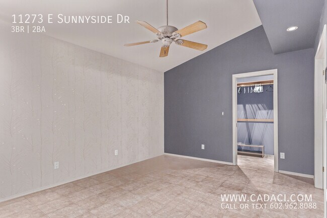 Building Photo - 11273 E Sunnyside Dr