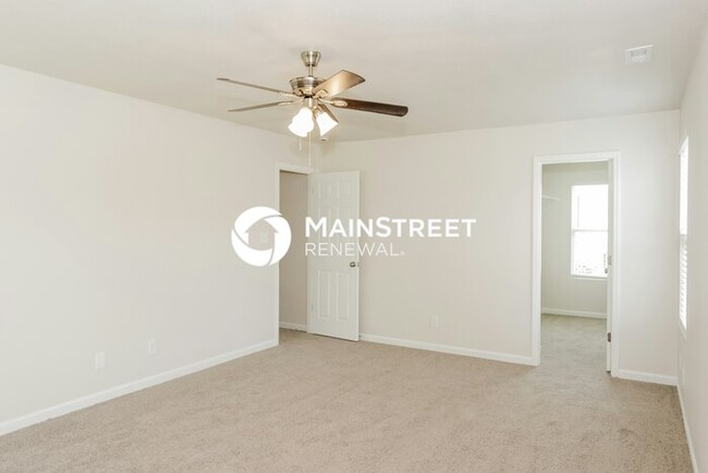 Building Photo - 129 Forestbrook Dr
