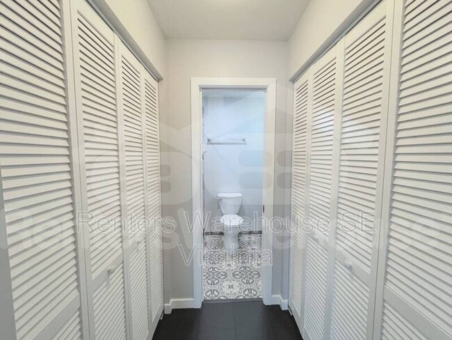 Building Photo - 2325 Sea Shell Rd