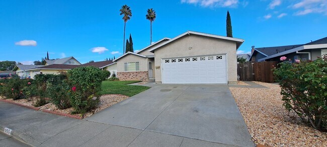 Primary Photo - Wow this Charmer has 4 Bedrooms with 2 Primary Bedrooms w/Full Bathrooms