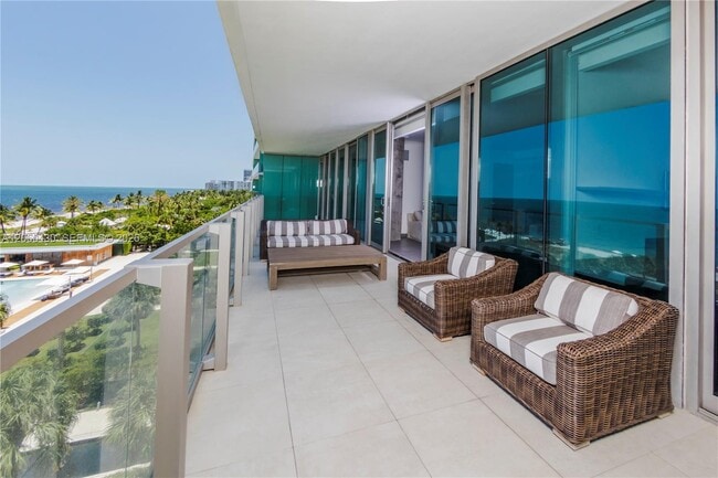Building Photo - 350 Ocean Dr