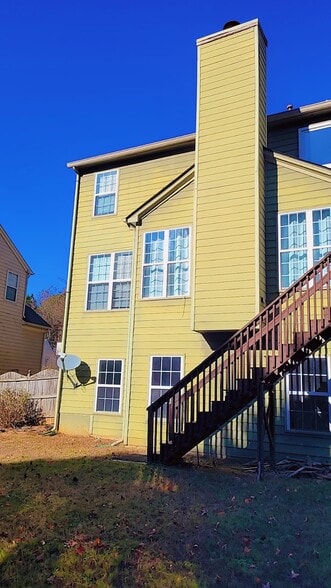 Backyard - 3391 Spindletop Dr NW