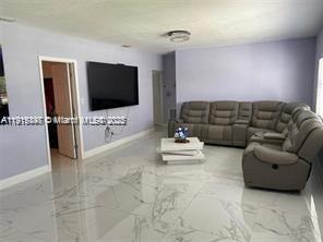 Building Photo - 1649 NE 171 St