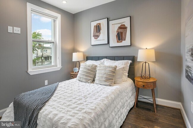 Building Photo - 4023 New Hampshire Ave NW