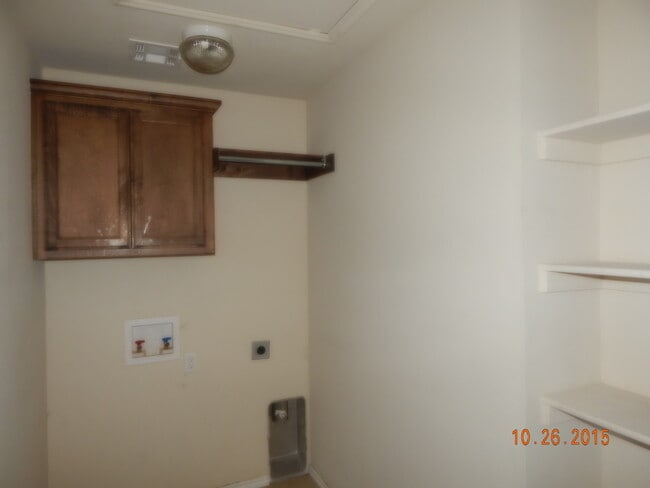 Building Photo - Great Home located in the heart of Edmond!  Highly Rated Edmond Schools