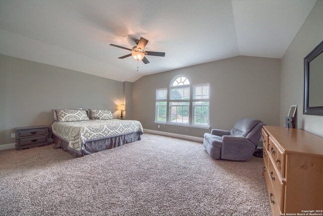 Building Photo - IMMACULATE HOME IN ALAMO RANCH AT 50% OFF THE 1ST MONTH'S RENT!!!