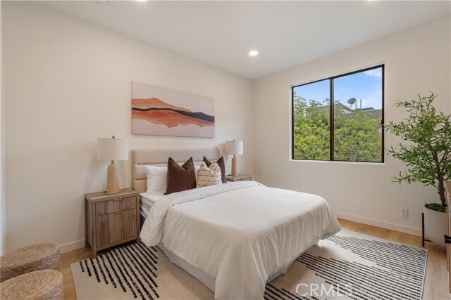 Building Photo - 8675 Falmouth Ave