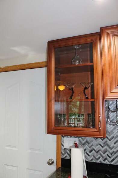 Thoughtfully designed cabinetry - 102 Holiday Ln