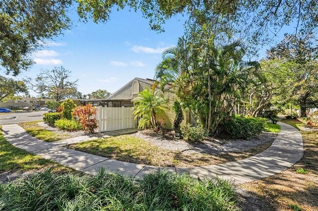 Building Photo - 7624 Desoto Ct