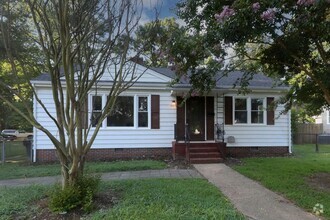 Building Photo - great home in great neighborhood