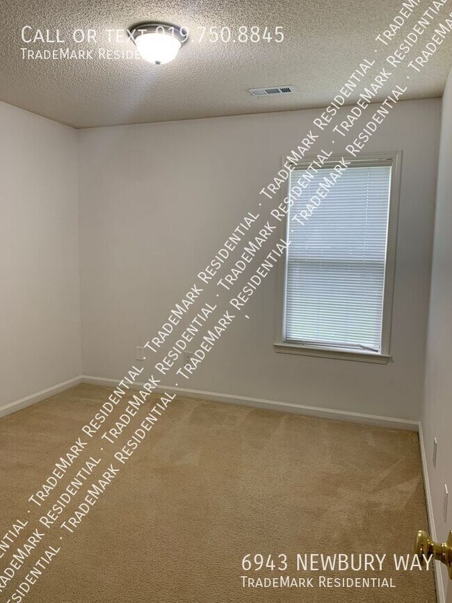 Building Photo - 6943 Newbury Way