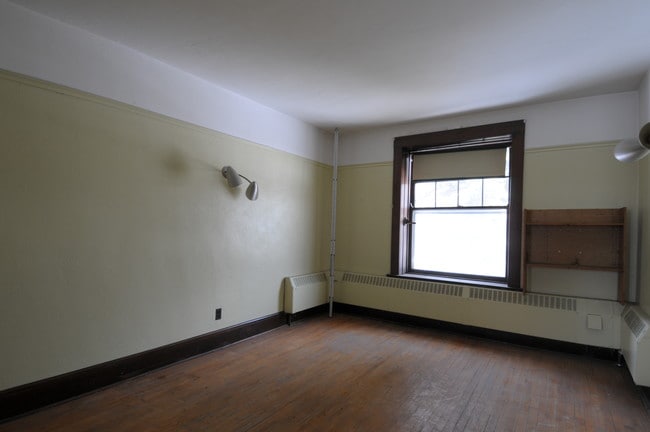Building Photo - The Cottage Senior Living