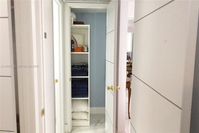 Building Photo - 5005 Collins Ave