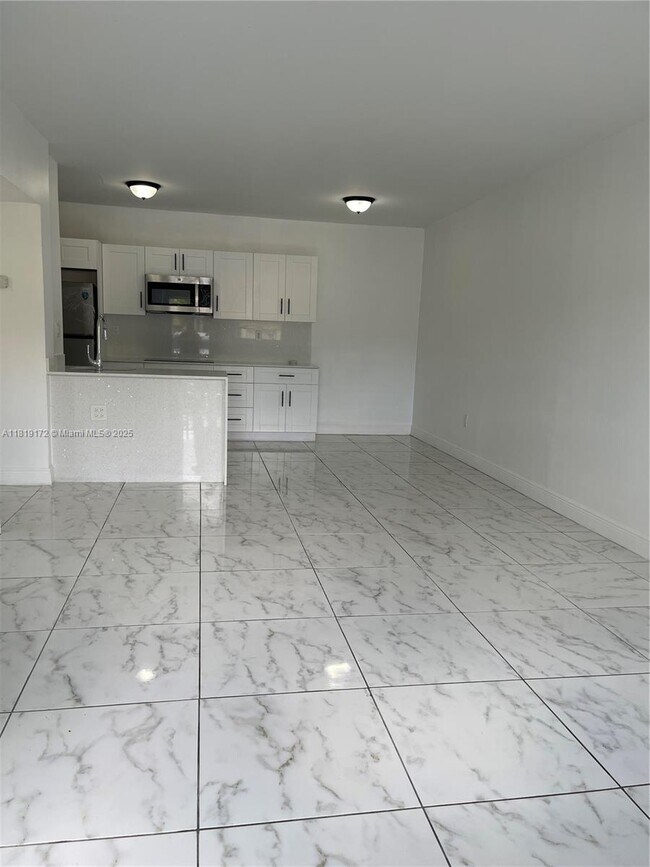 Building Photo - 15699 SW 73rd Cir Terrace