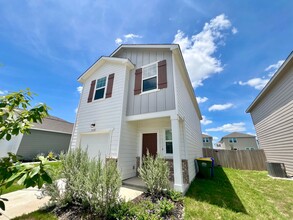 Building Photo - *COMING SOON* Charming Two-Story Home with Fenced Backyard & Community Pool