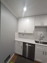 Building Photo - 8505 Wolftrap Rd