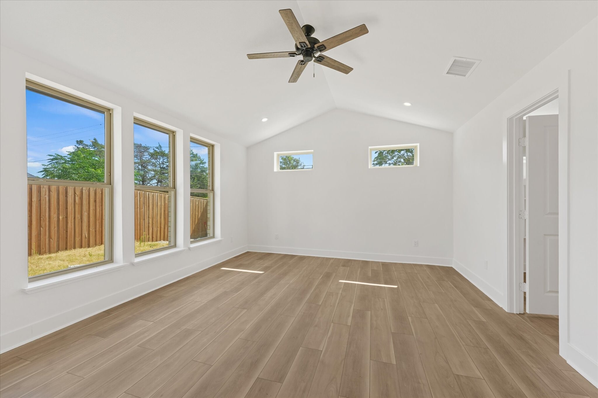 Building Photo - 3786 Wenatche Dr