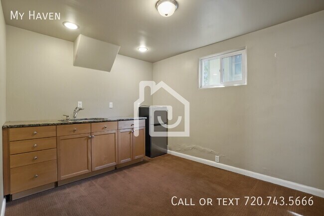 Building Photo - 6930 W Louisiana Ave