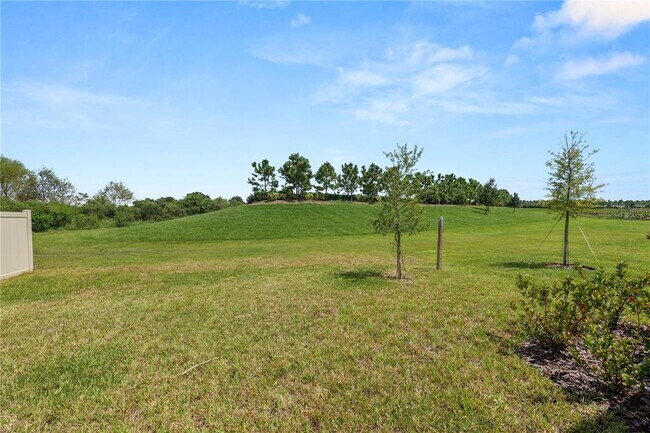 Building Photo - 6577 Great Bear Dr