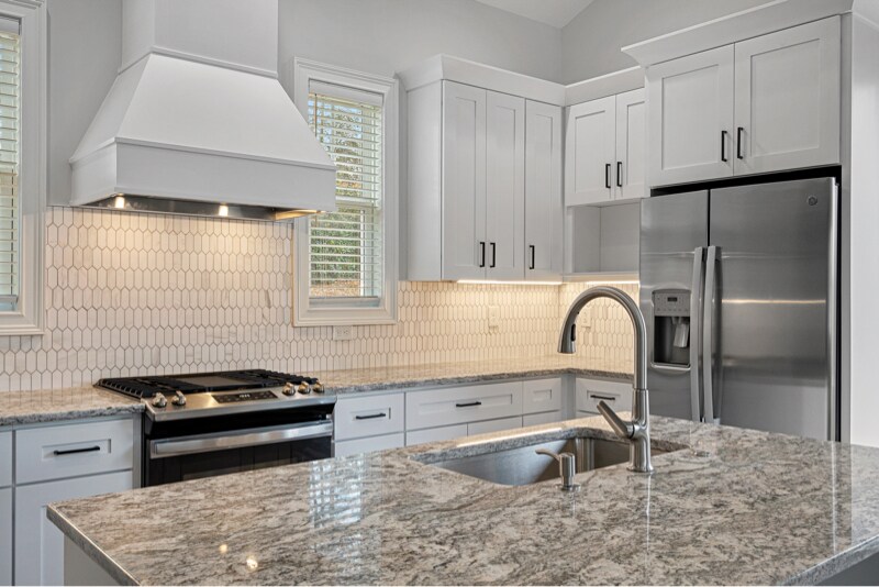 Building Photo - 805 Naples Dr