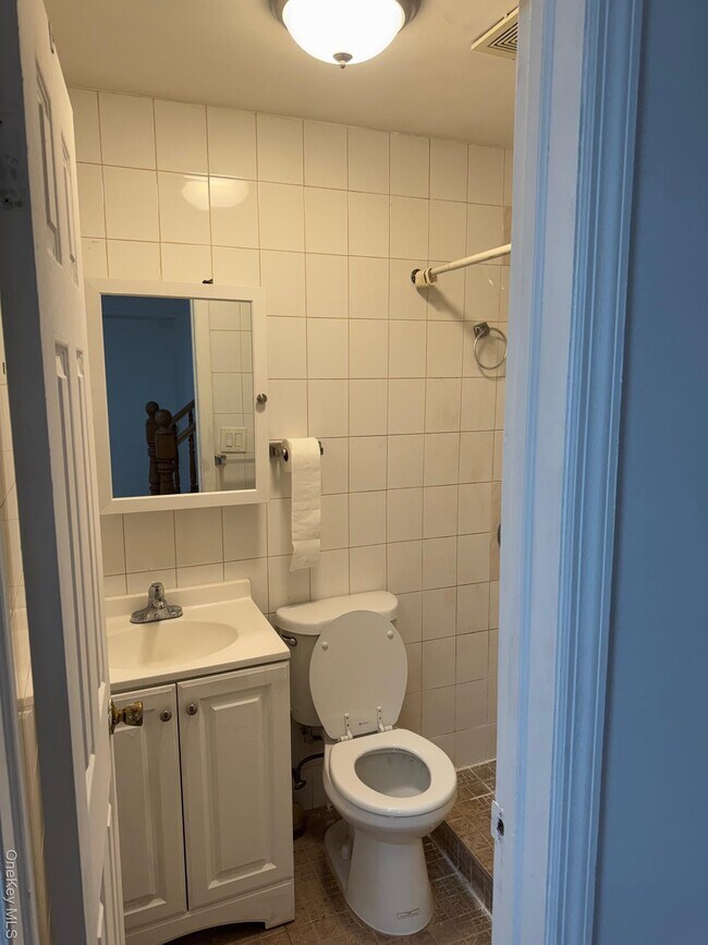 Building Photo - 47-25 208th St